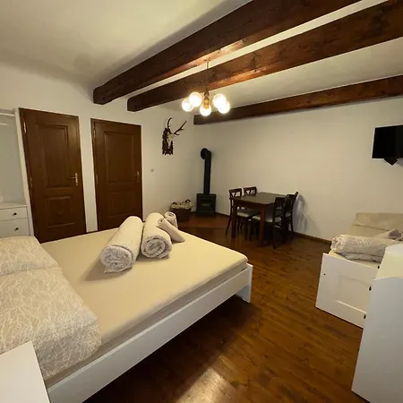 招待所 U Dvou Kocek 罗兹伯克那瓦塔